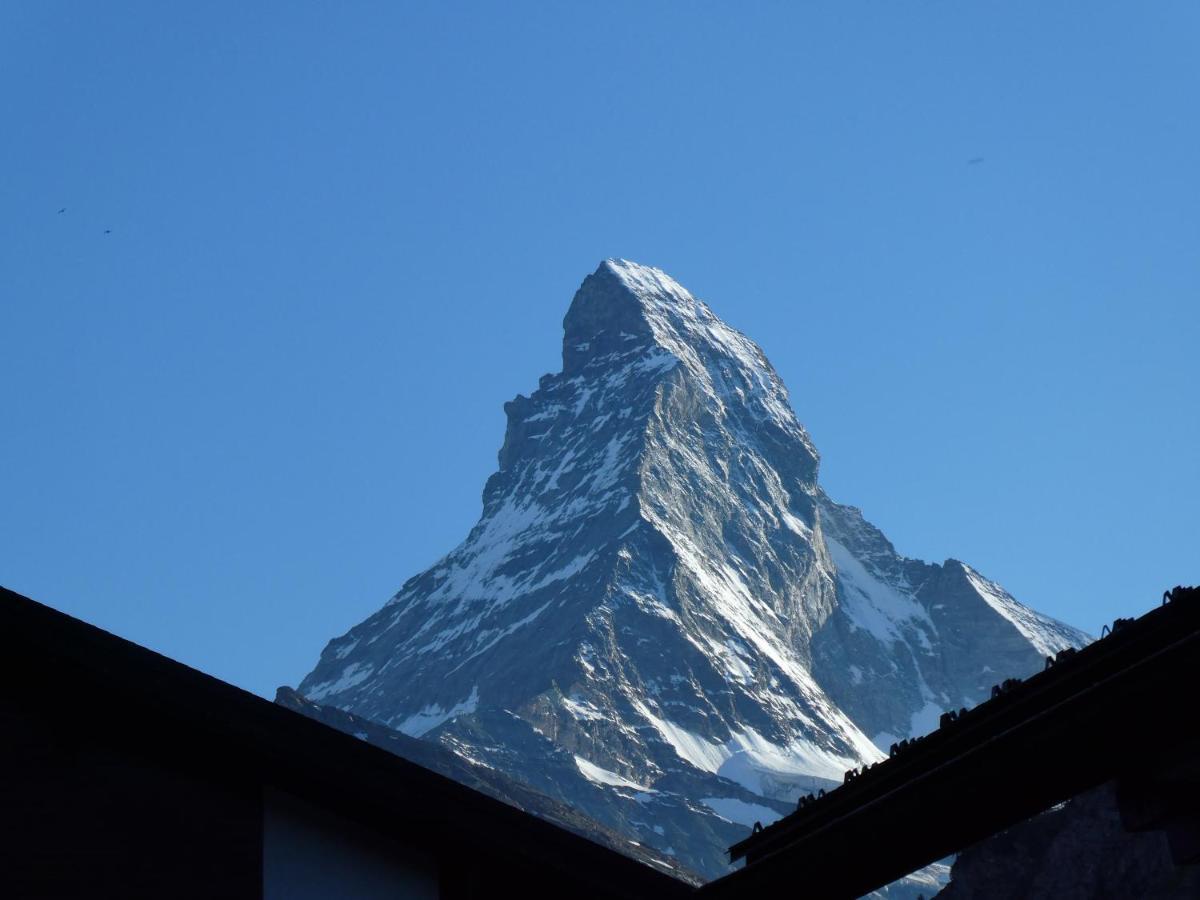 Central & Elegant Apartments,Partially With Fireplace, By Zermatt Rental Buitenkant foto
